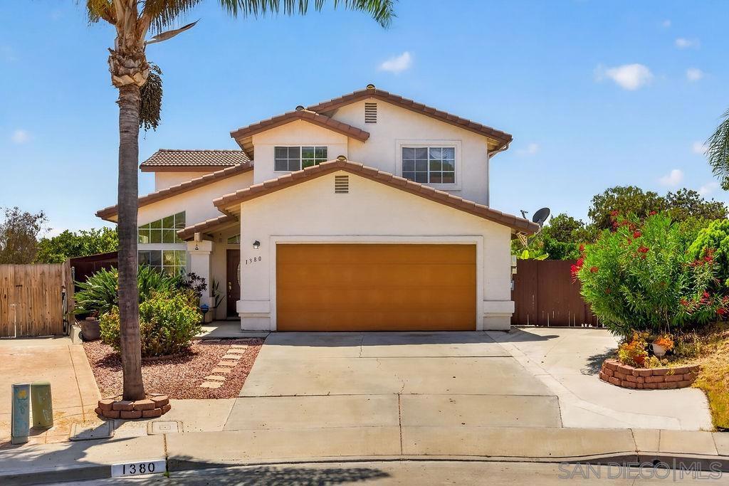 1380 Plaza Vista