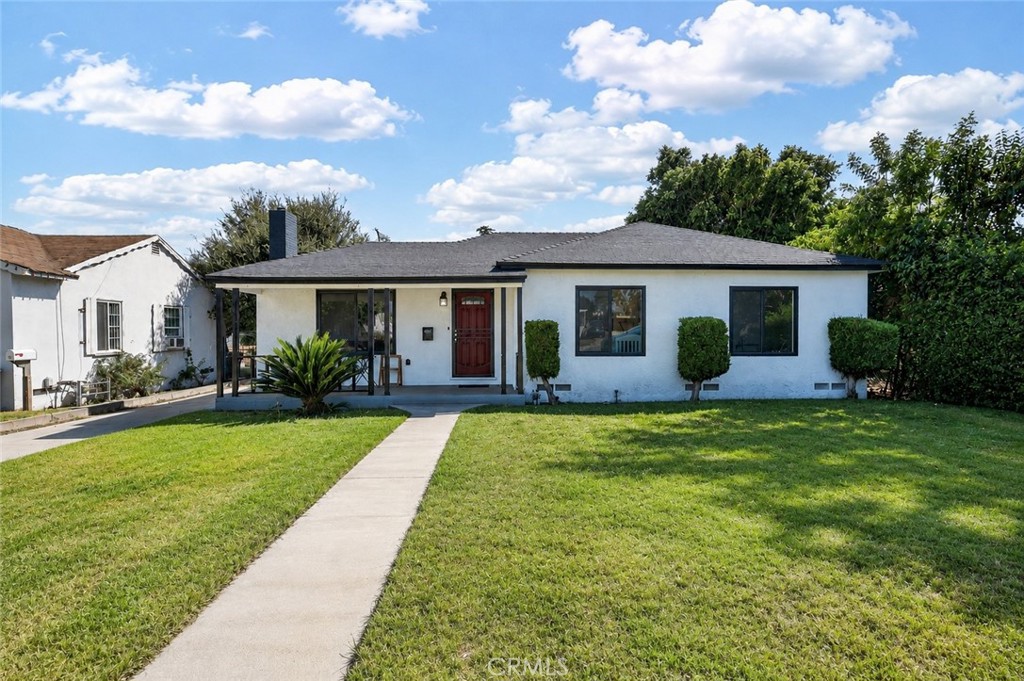 268 W Willow