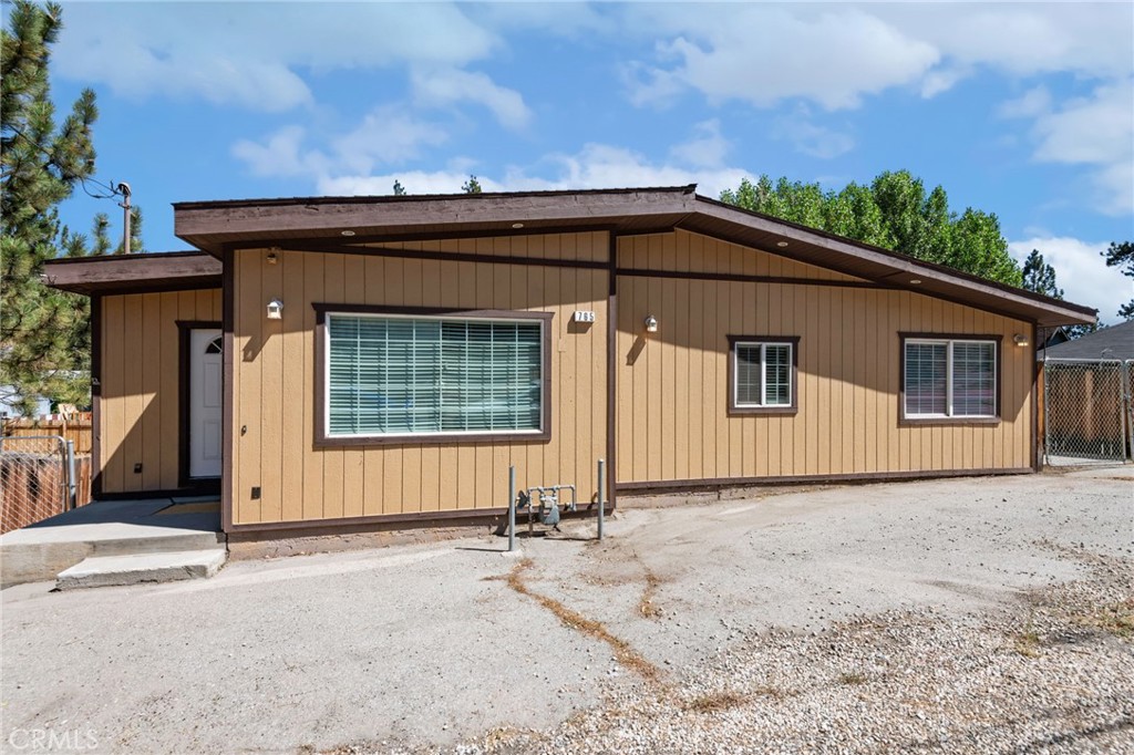 765 W Big Bear Boulevard