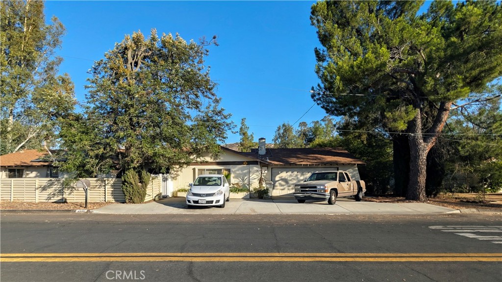 42151 Crest