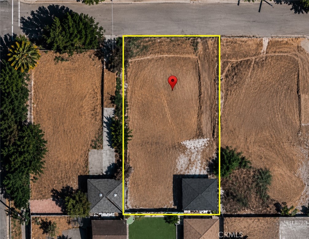 16 E Altadena Drive