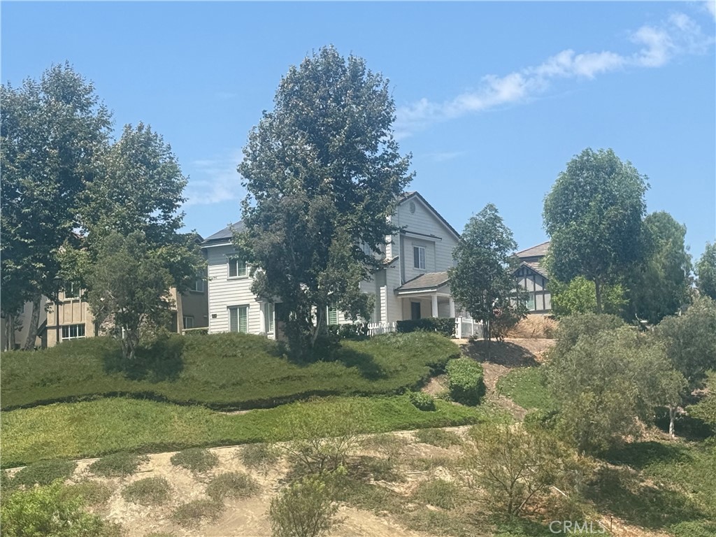 16 Bower Lane