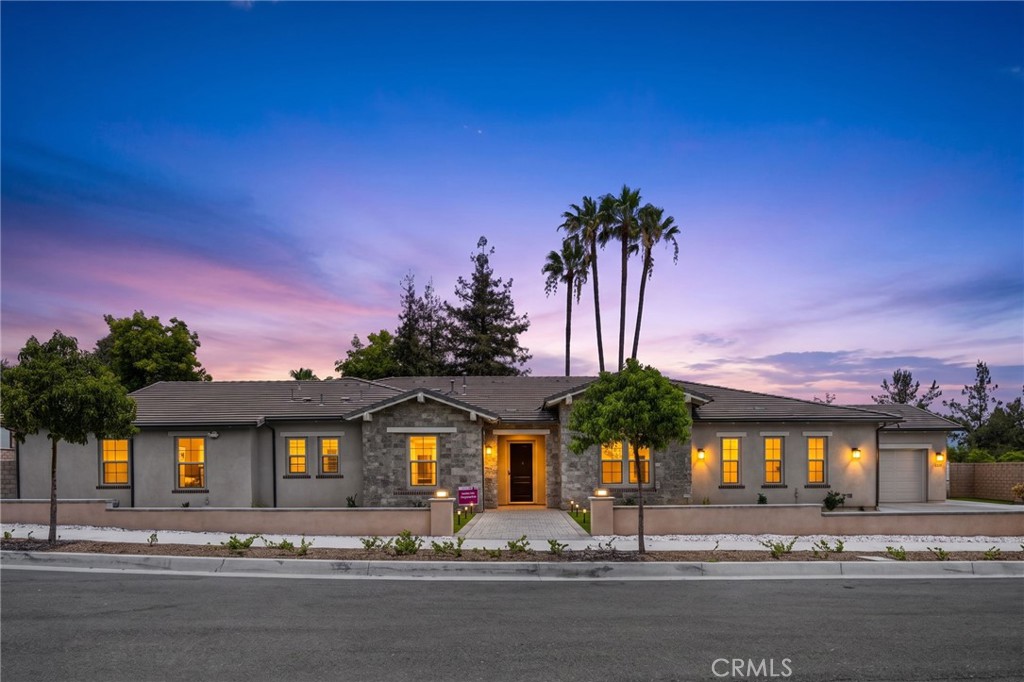 412 Conway Court