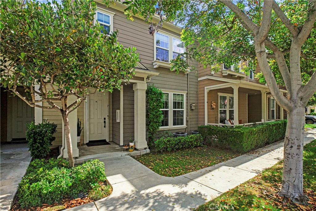 7 Herrick St