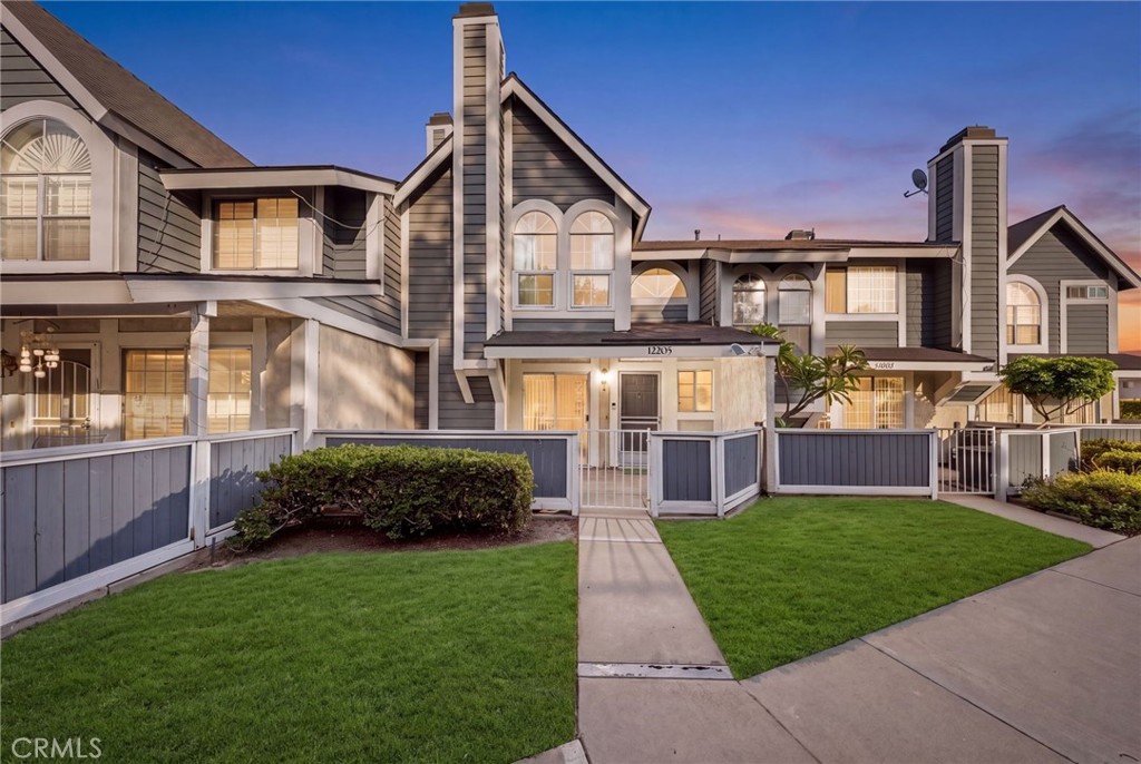 12205 Foster Road
