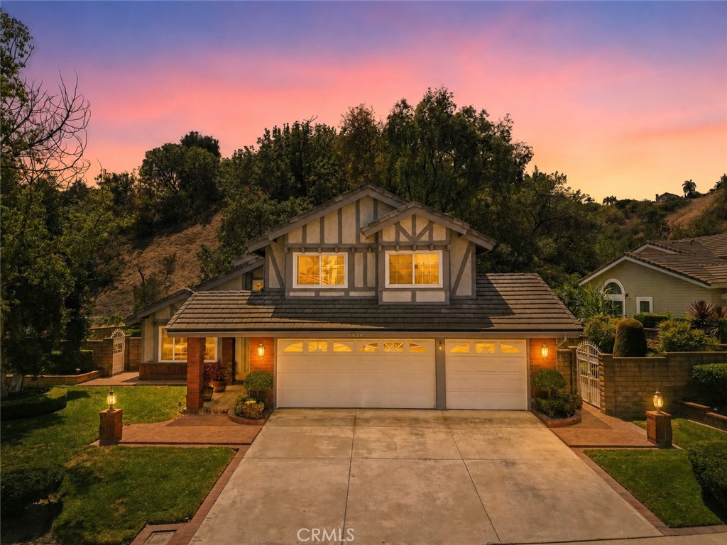 1420 Paseo Marlena