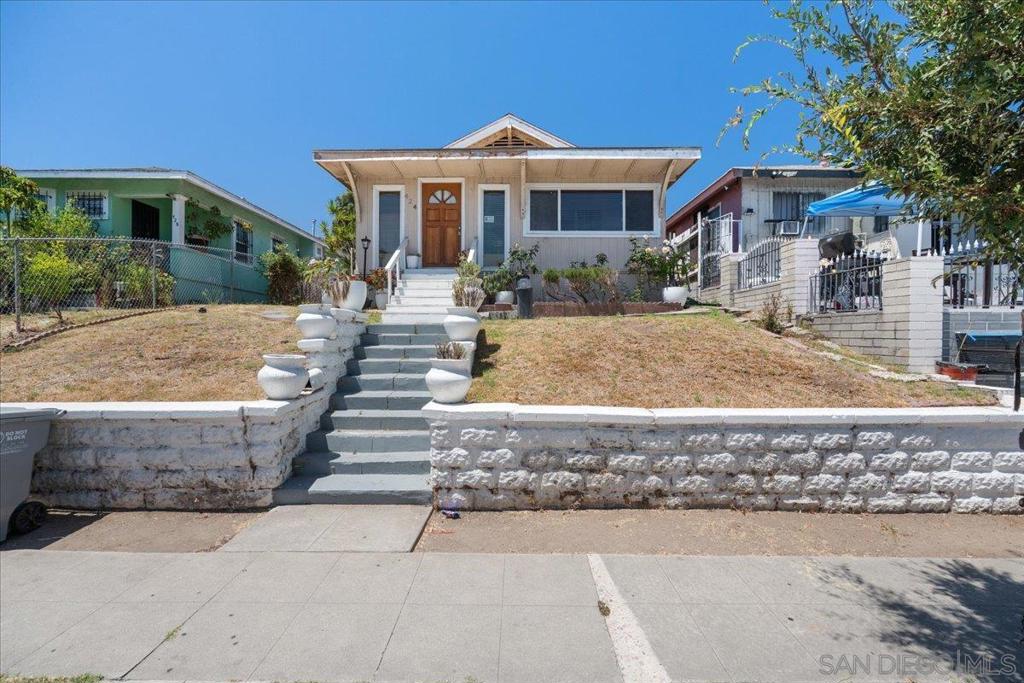 424 Cuyamaca Ave