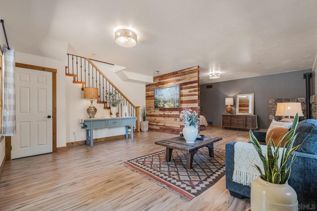 35251 Twin Oaks Rd