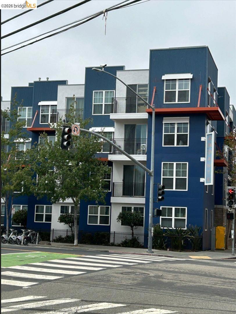 1121 40th ST 5102