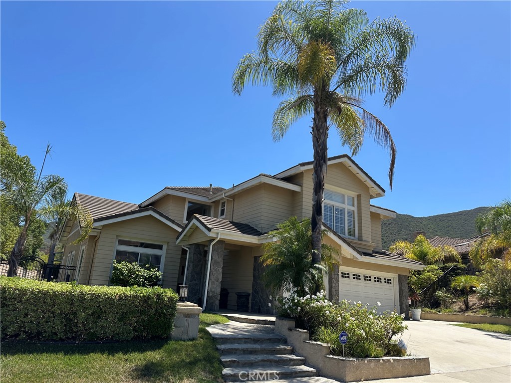 1700 Bronzewood Court