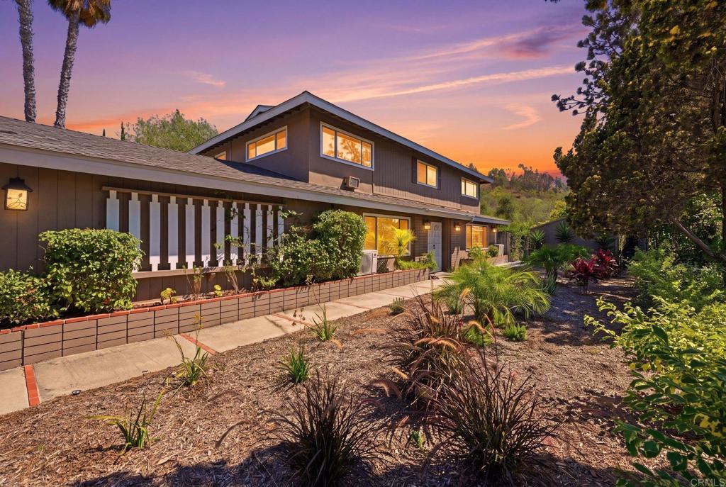 5625 Lake Vista Drive