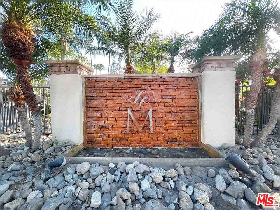 5535 Canoga Avenue 115