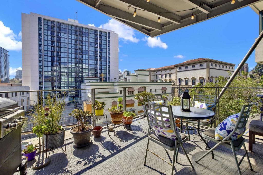 1551 4th Avenue 308