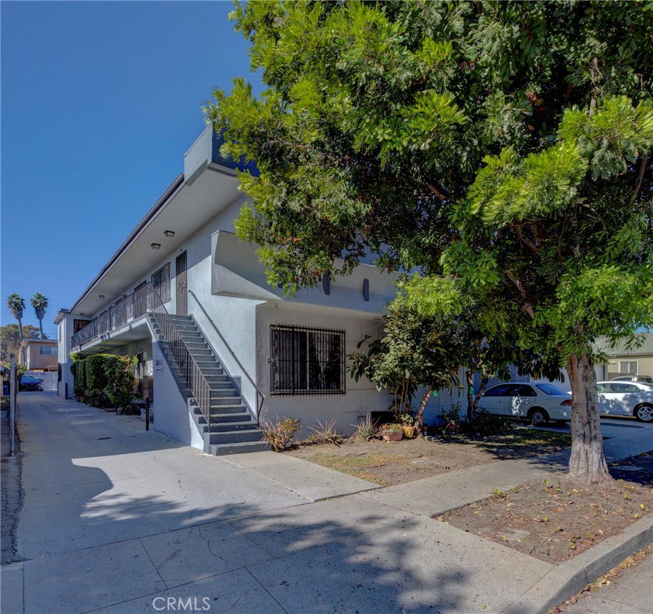 2615 Chariton Street