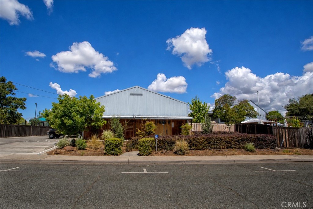 760 Safford