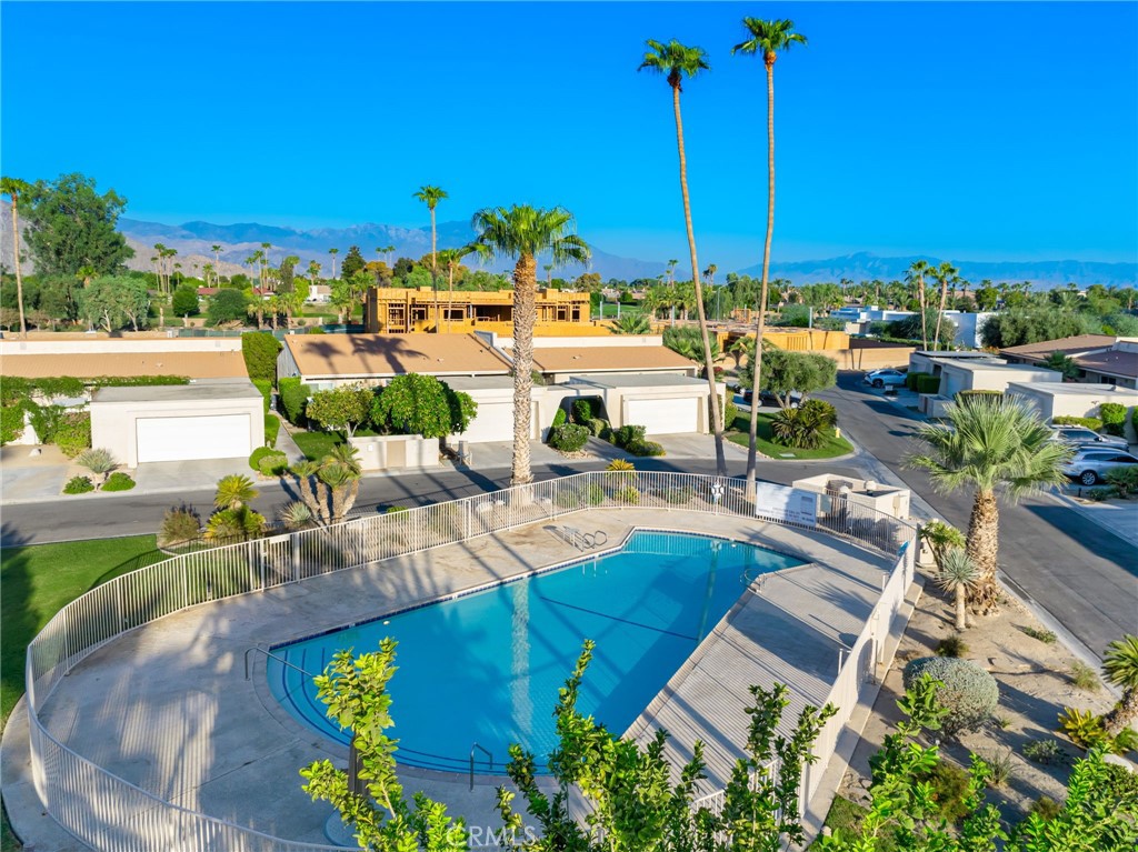 80071 Palm Circle Drive