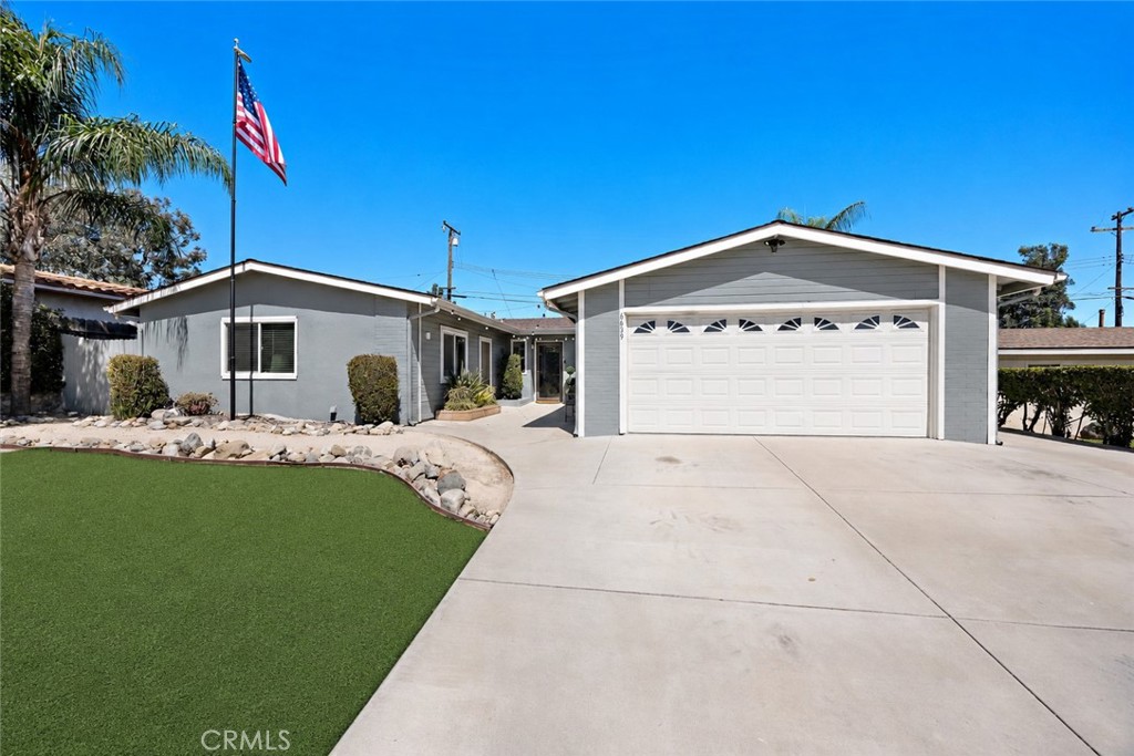 6639 Eastwood
