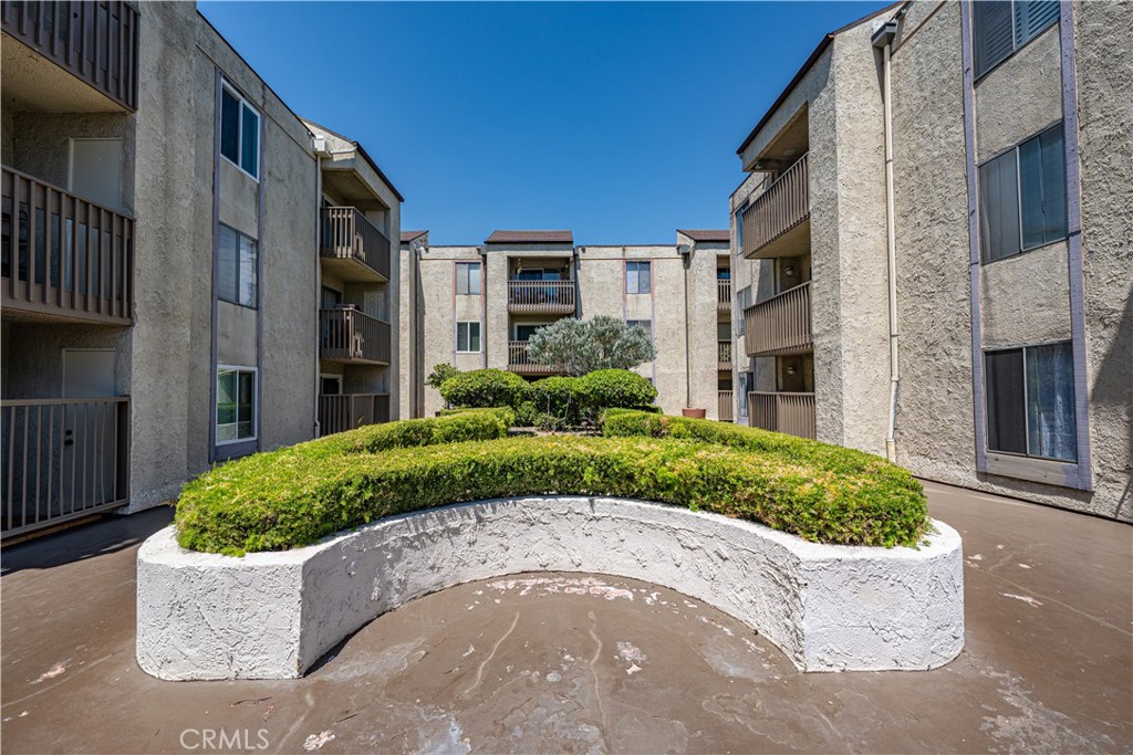 1620 Neil Armstrong Street 106