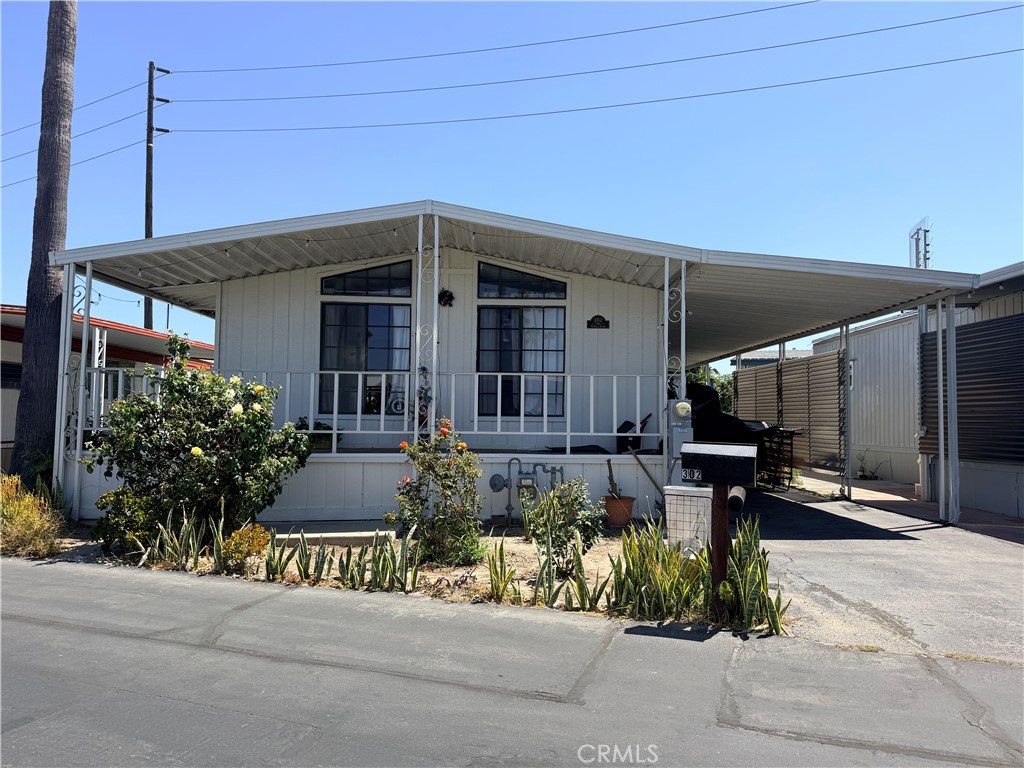 4117 W Mcfadden 302
