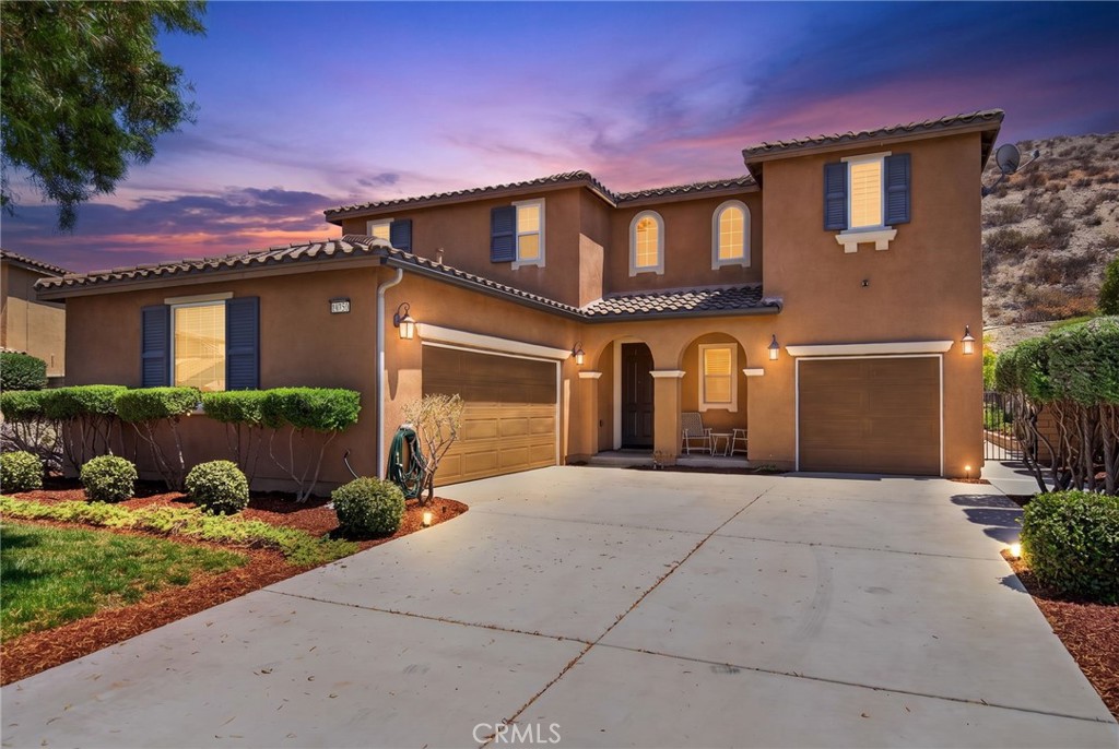 16796 Golden Bluff Loop