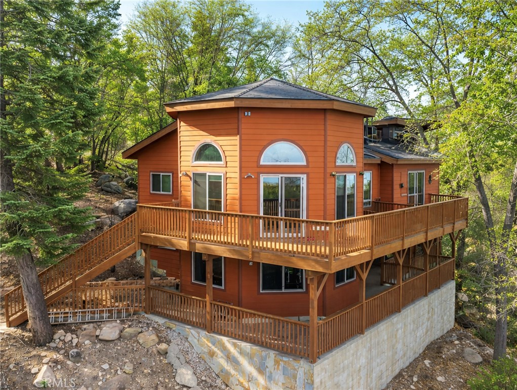 272 Manzanita Drive