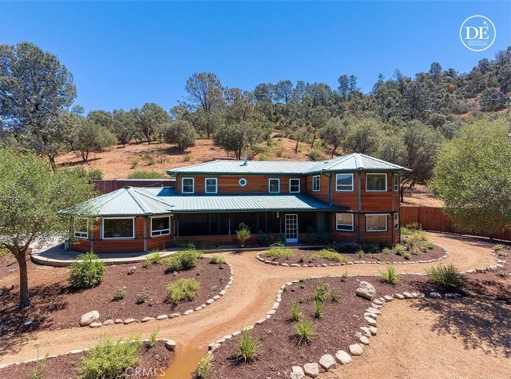 4921 Lookout Mountain
