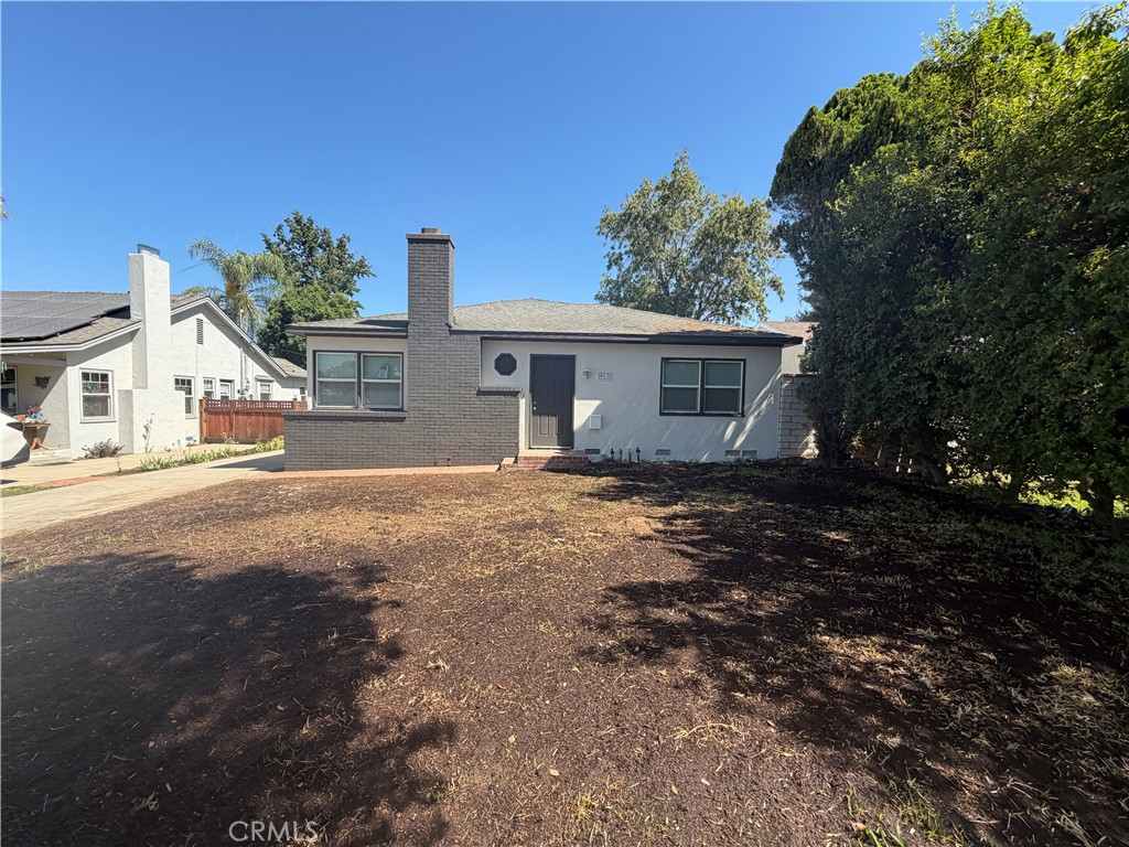 917 Campus Avenue
