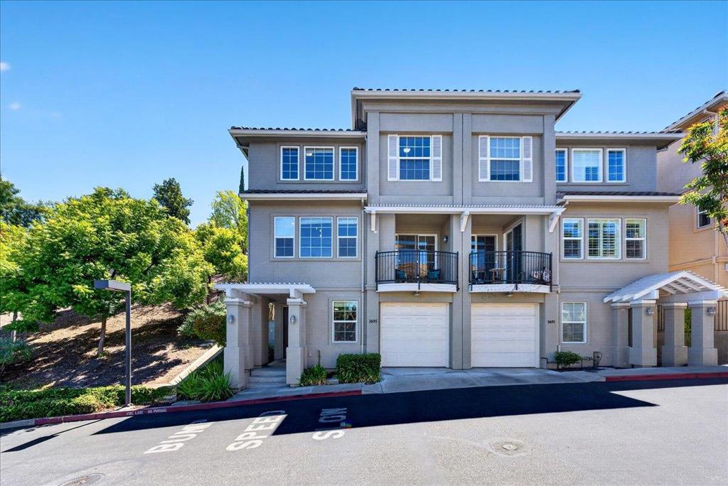 2695 Villa Cortona Way