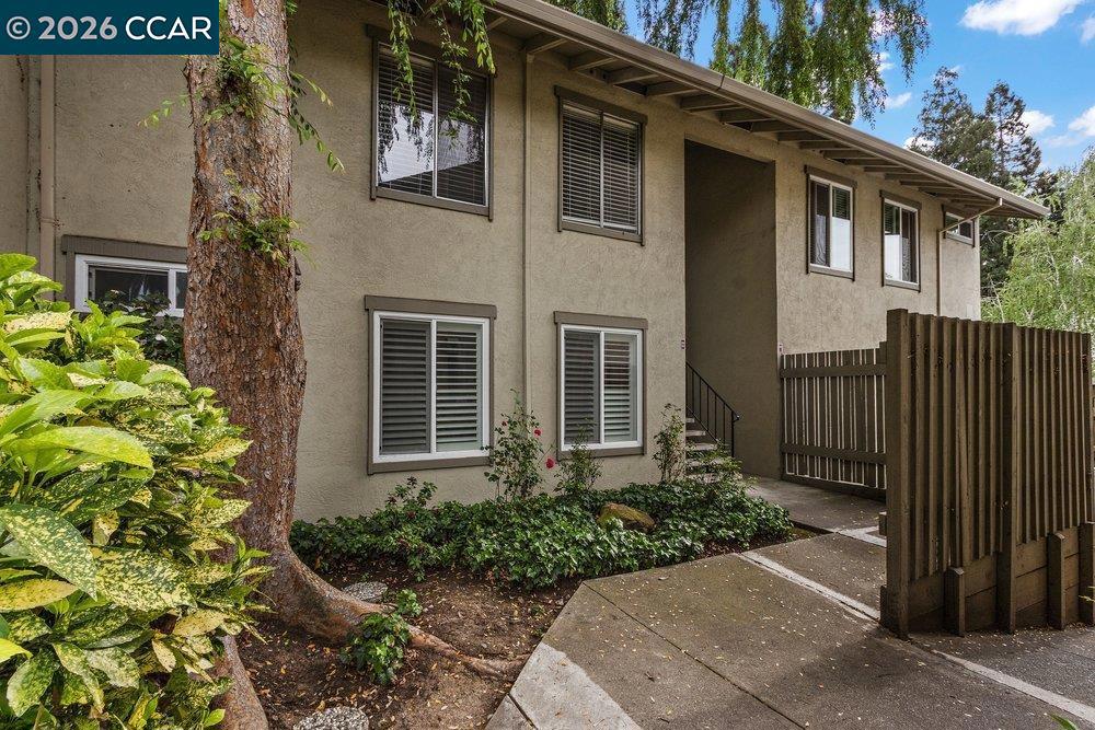 1241 Homestead Ave 206