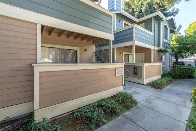2695 Somerset Park Circle