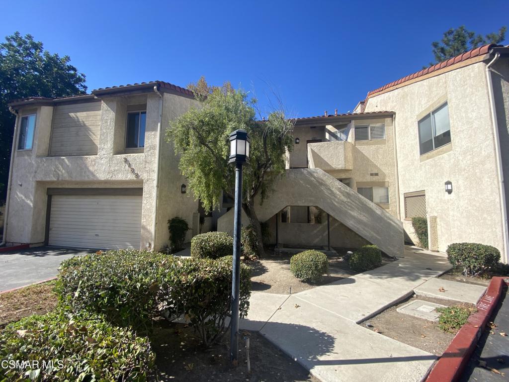 3162 Darby Street 210