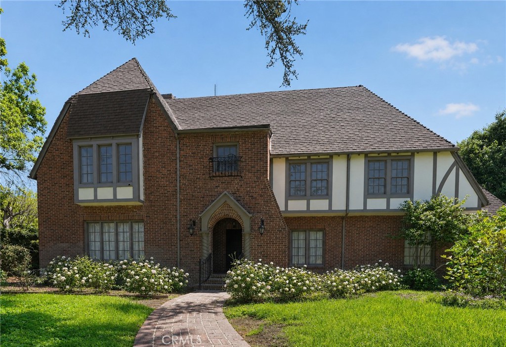 126 N Rossmore