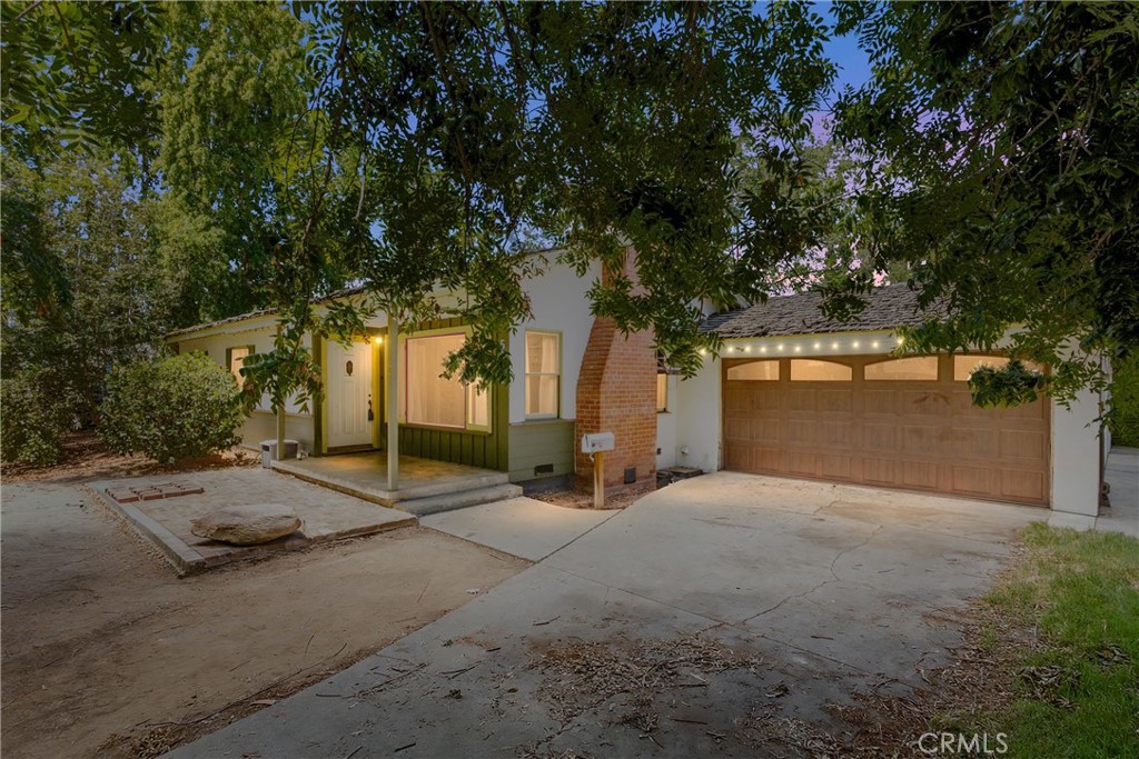 5841 Palm Avenue