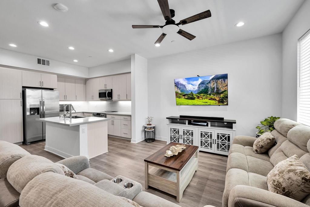 1319 Yannis Court