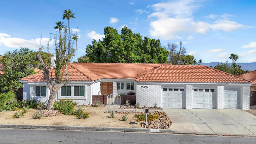 72950 Amber Street