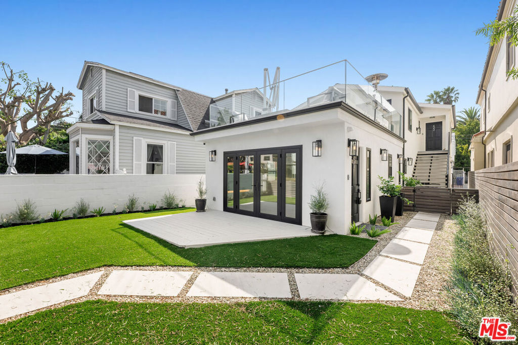 424 Carroll Canal