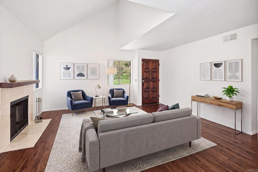 321 N Melrose C