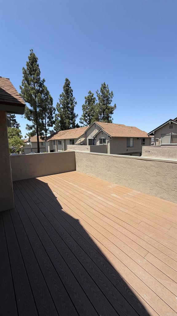 1123 DECKER Street A