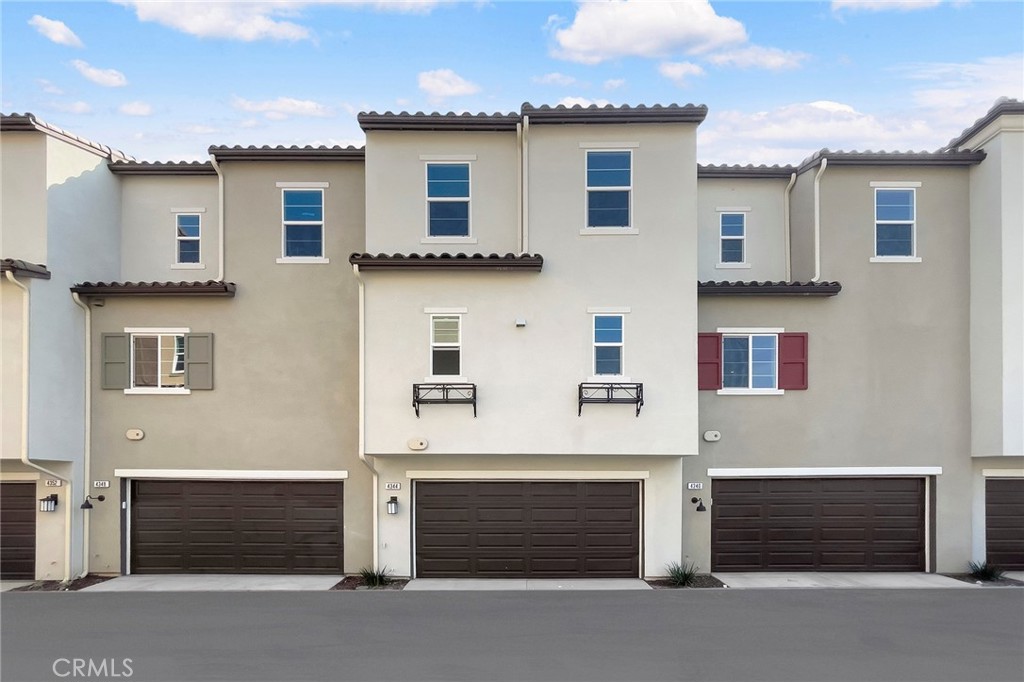 4344 Ln Alamo