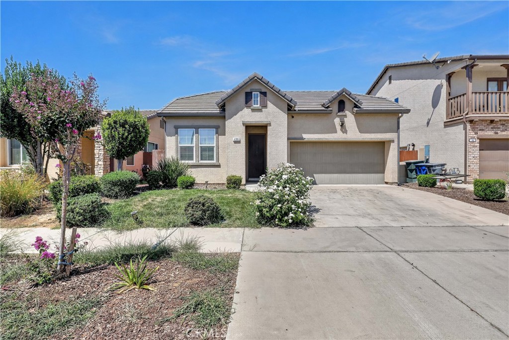 4395 Strathmore