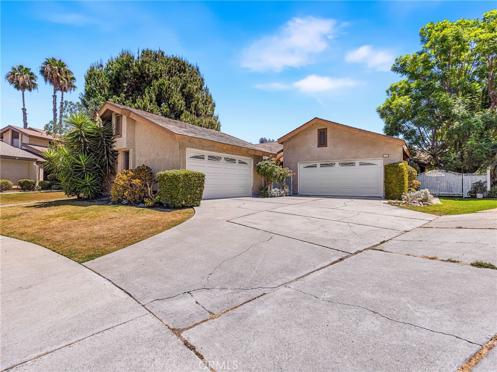 175 S Woodlawn Drive