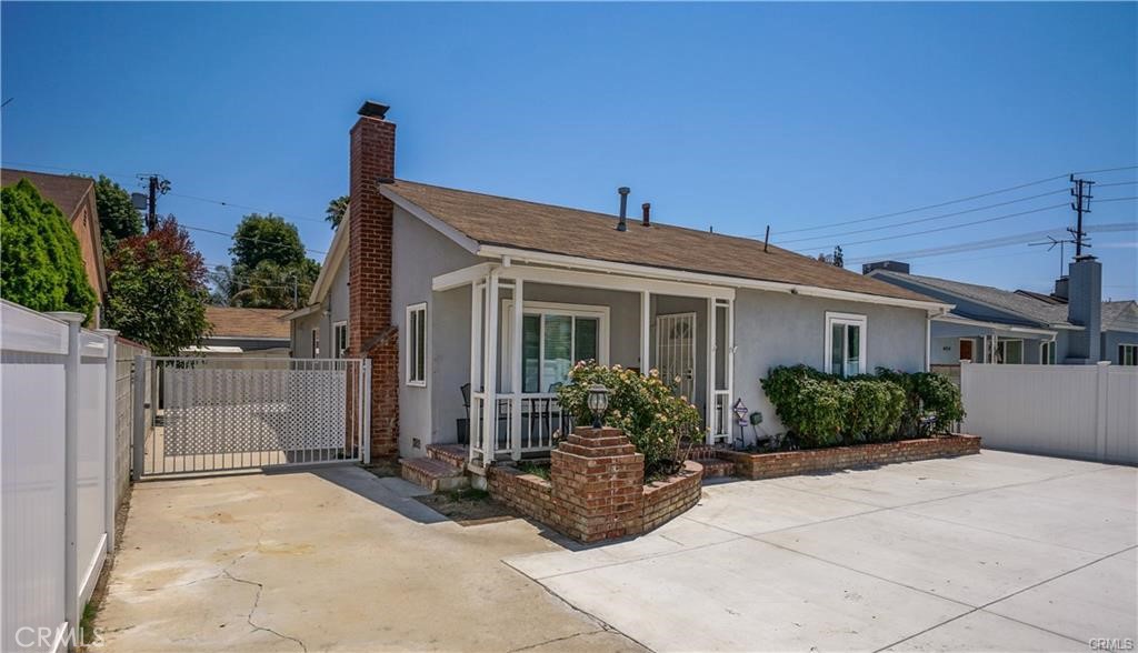 6418 Whitman Avenue