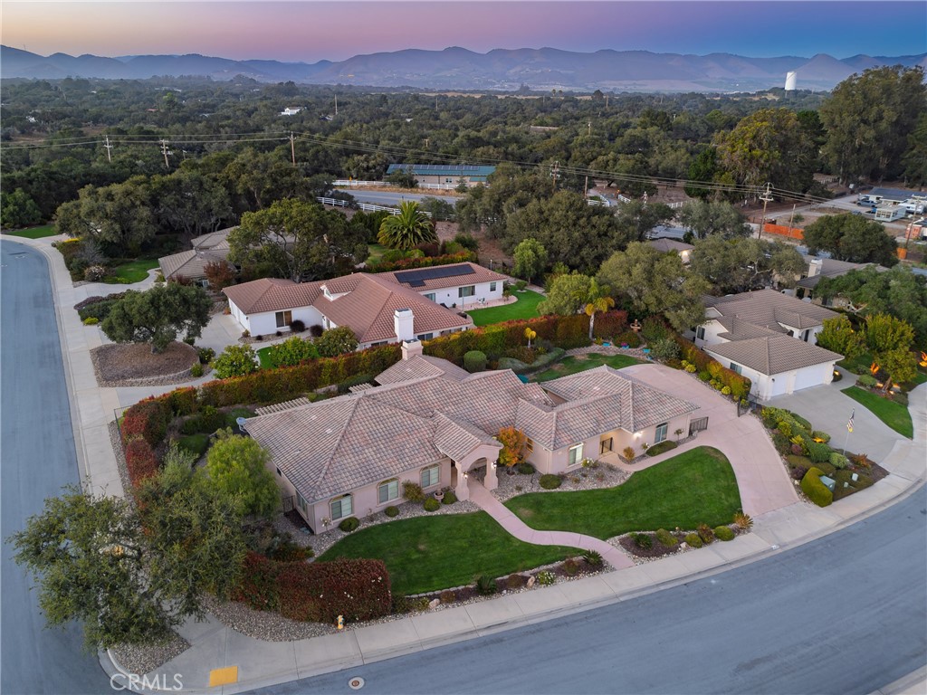 616 Misty Glen