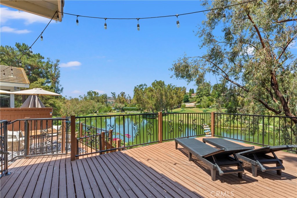 668 N Lemon Hill Trail