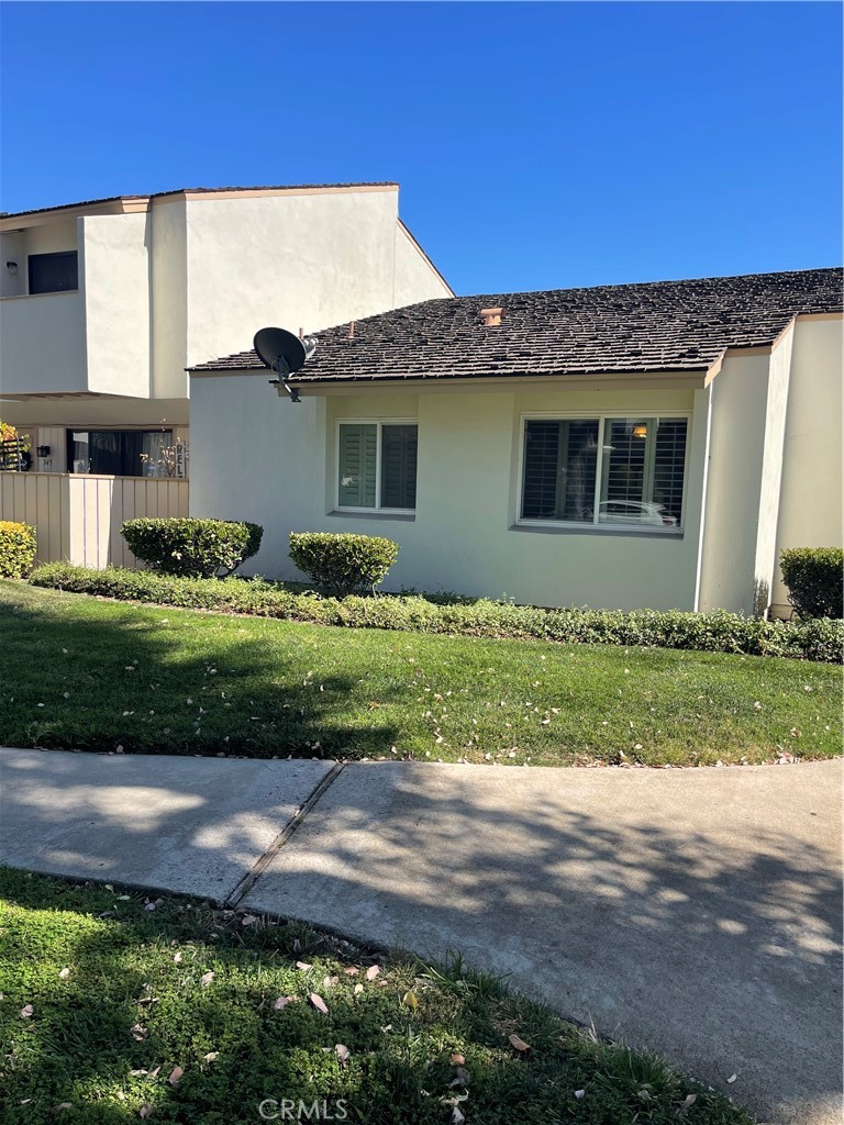 341 Meadow Court
