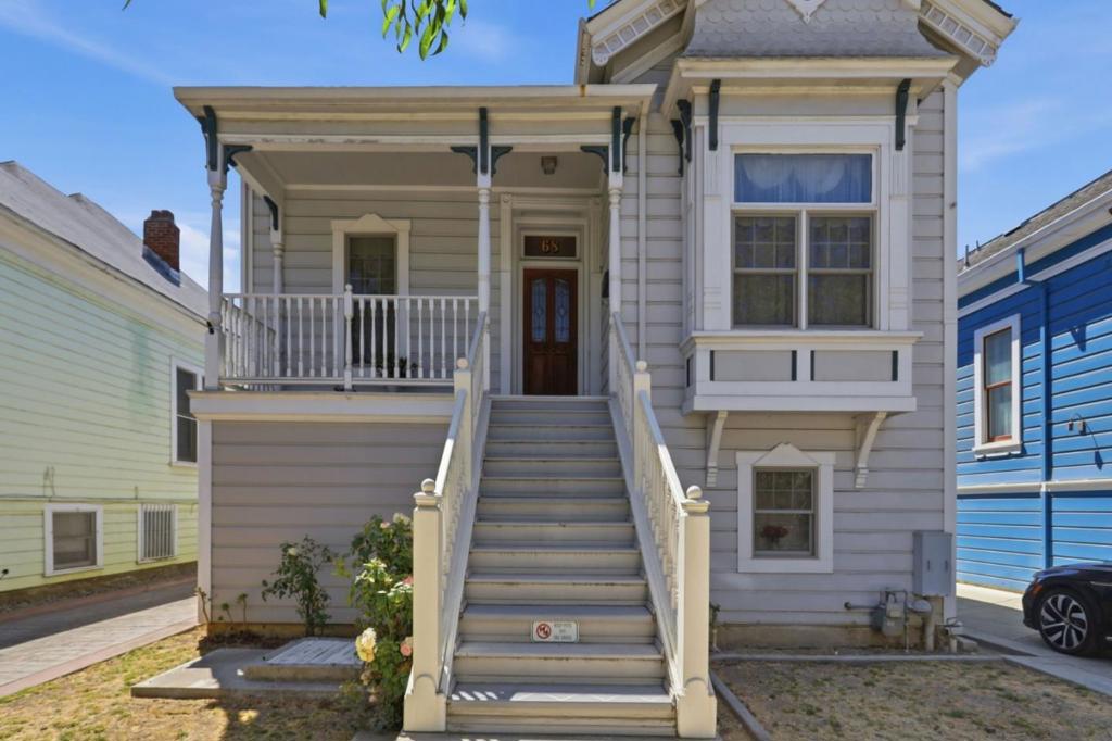 68 Pierce Avenue