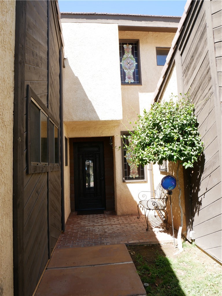18090 Mariner Drive