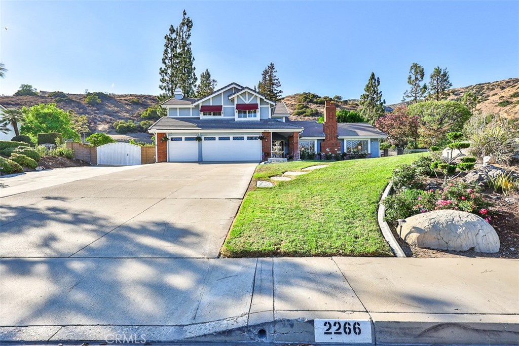 2266 Terrebonne