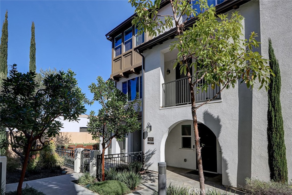 629 S Kinney