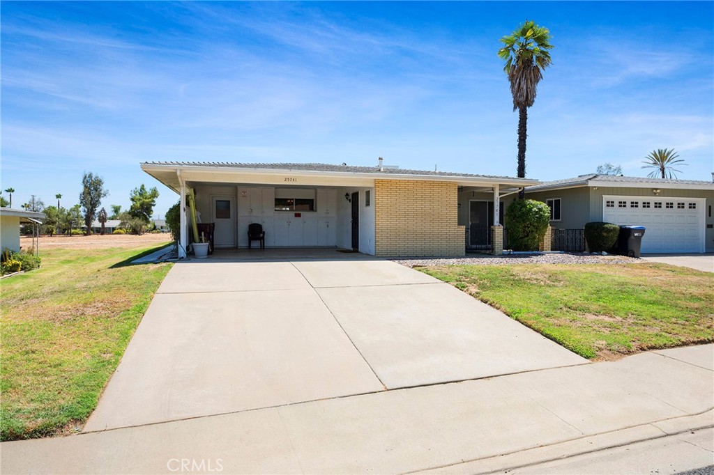 25741 Cherry Hills Boulevard